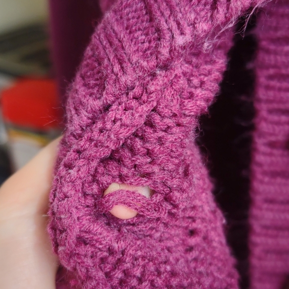 Cardigan - Picture 2 of 3